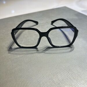 CHANEL SQUARE for men